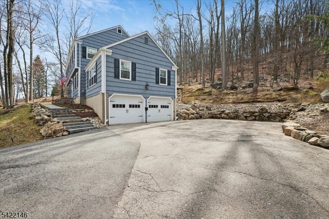 94 Bald Eagle Rd, Allamuchy Twp., NJ 07840