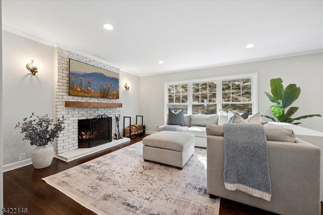 94 Bald Eagle Rd, Allamuchy Twp., NJ 07840