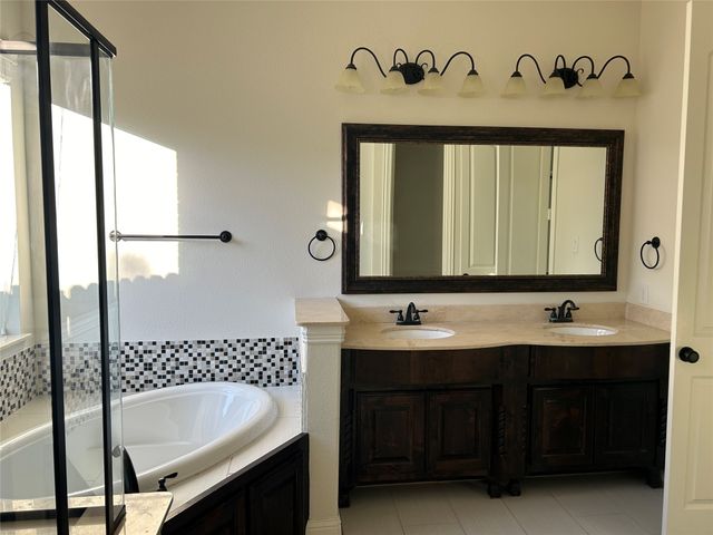 13200 Dianna Drive, Frisco, TX 75033