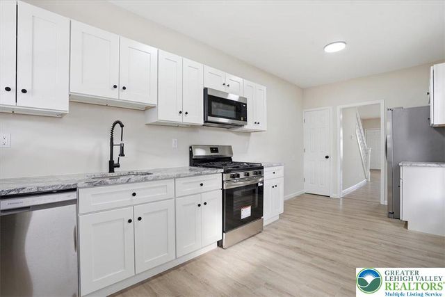 726 Saint John Street, Allentown City, PA 18103