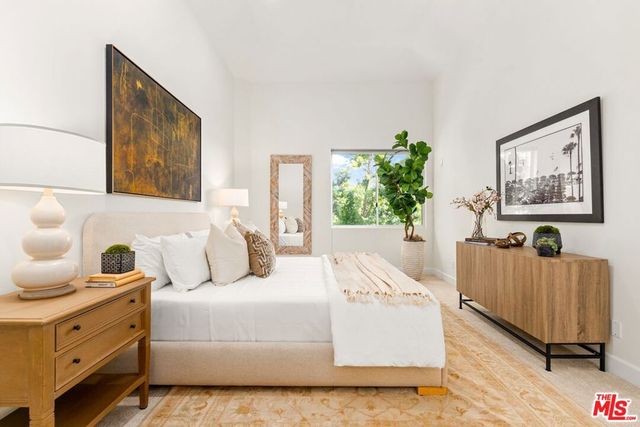 390 S Sepulveda Boulevard 409, Los Angeles, CA 90049