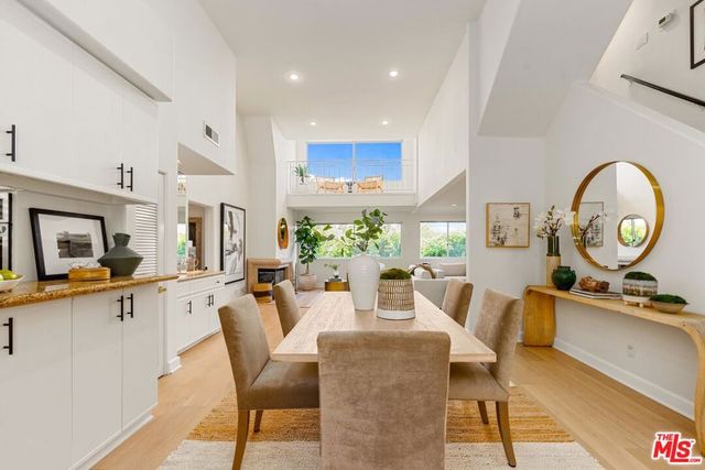 390 S Sepulveda Boulevard 409, Los Angeles, CA 90049