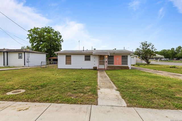 218 BETTY JEAN ST, San Antonio, TX 78223