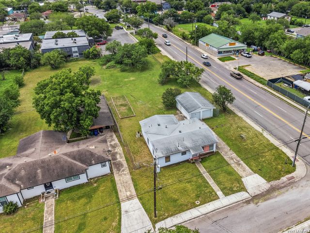 218 BETTY JEAN ST, San Antonio, TX 78223