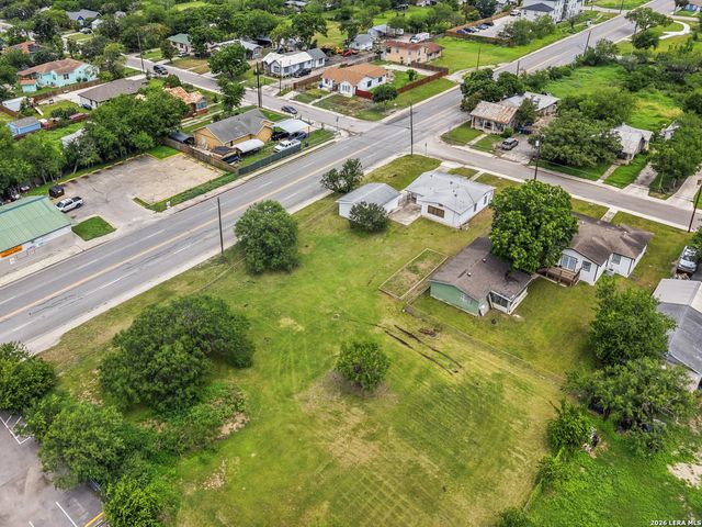 218 BETTY JEAN ST, San Antonio, TX 78223