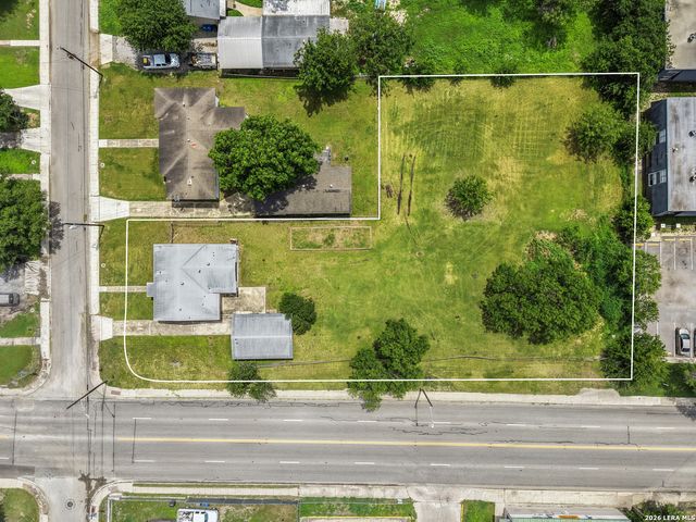 218 BETTY JEAN ST, San Antonio, TX 78223