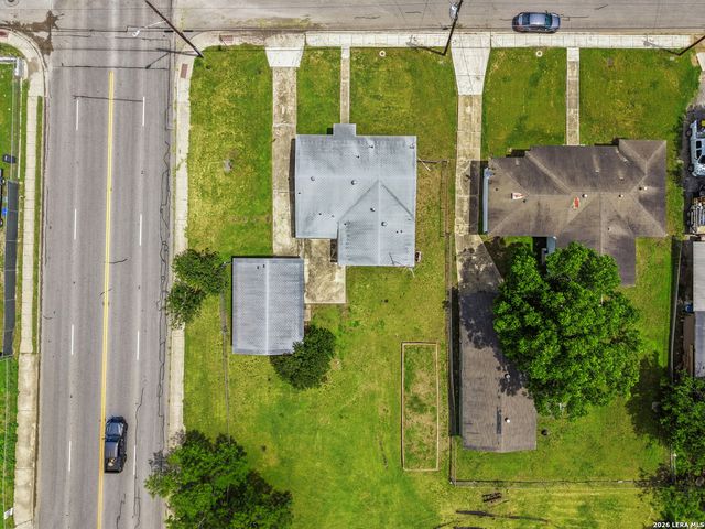 218 BETTY JEAN ST, San Antonio, TX 78223