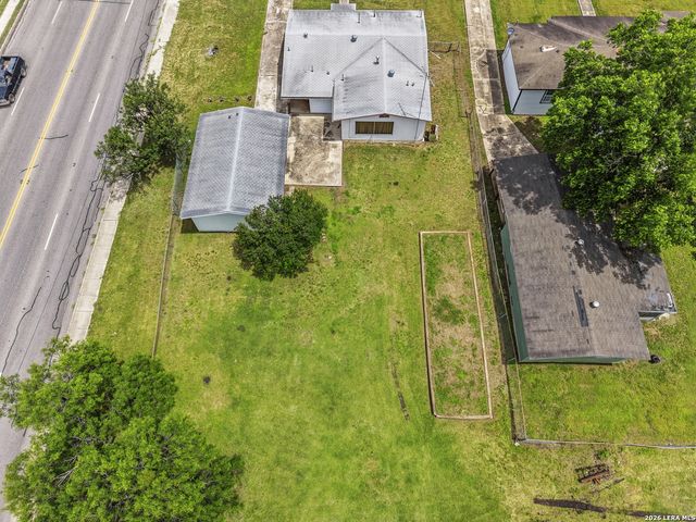 218 BETTY JEAN ST, San Antonio, TX 78223