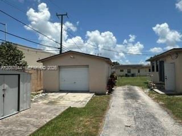 1635 NW 1st Ave, Florida City, FL 33034