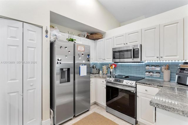 1516 Zenith Way, Weston, FL 33327