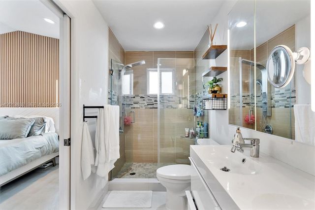 1516 Zenith Way, Weston, FL 33327