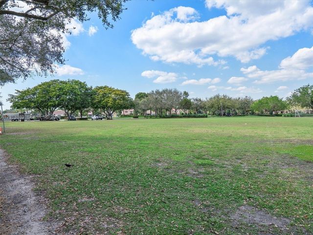 1516 Zenith Way, Weston, FL 33327