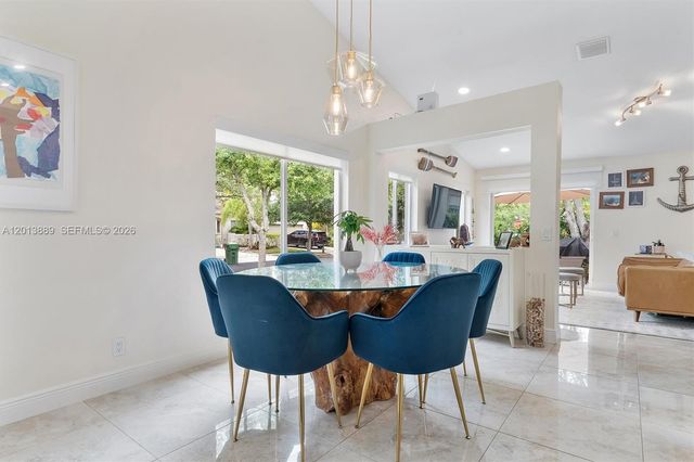1516 Zenith Way, Weston, FL 33327