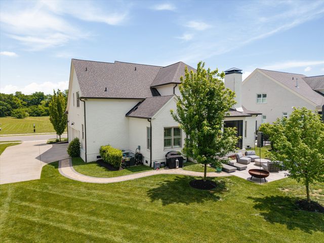 3817 Pulpmill Dr, Thompsons Station, TN 37179