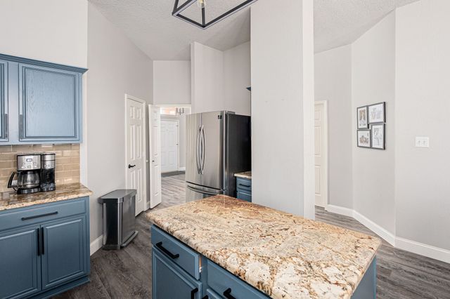 2128 Fountain Drive, Lewisville, TX 75067