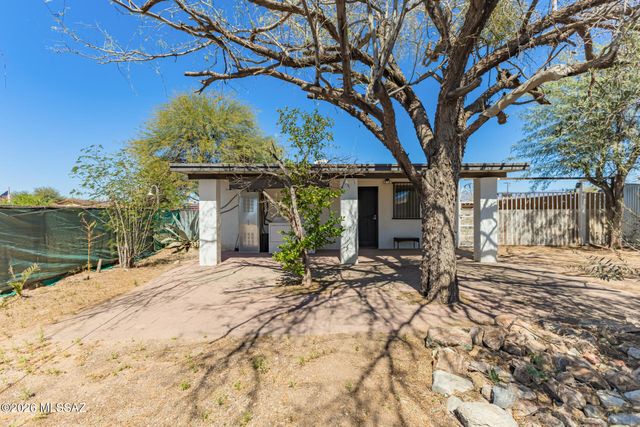 732 E 38th Street, Tucson, AZ 85713