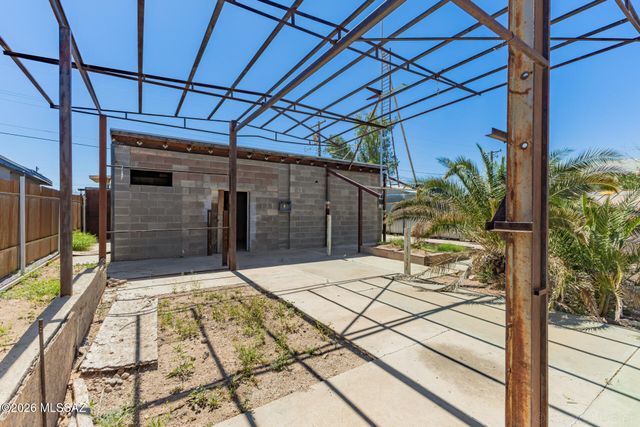 732 E 38th Street, Tucson, AZ 85713