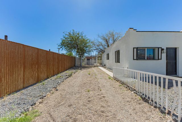 732 E 38th Street, Tucson, AZ 85713