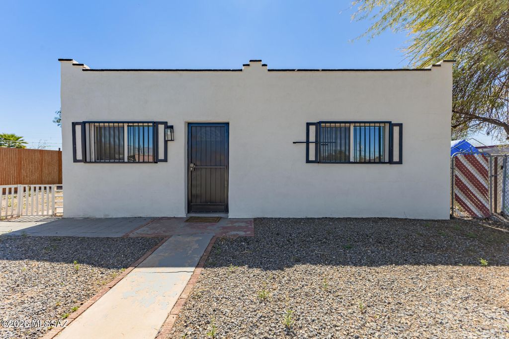 732 E 38th Street, Tucson, AZ 85713