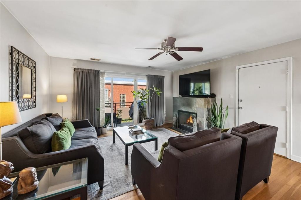 6415 N Damen Avenue 3W, Chicago, IL 60645 — photo 5