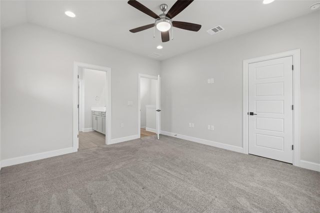 8414 Bowling Green DR 3, Austin, TX 78757