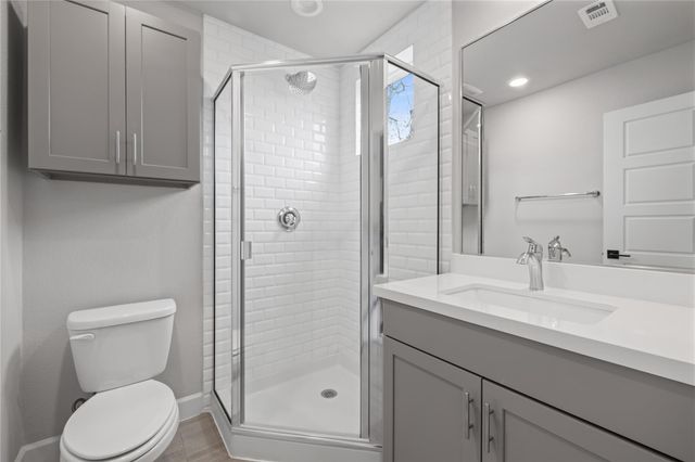 8414 Bowling Green DR 3, Austin, TX 78757