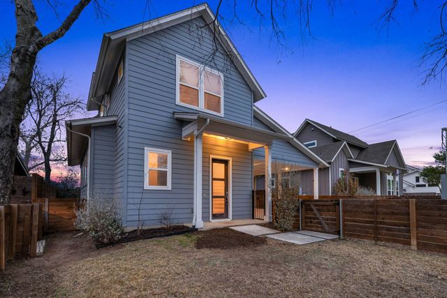 8414 Bowling Green DR 3, Austin, TX 78757