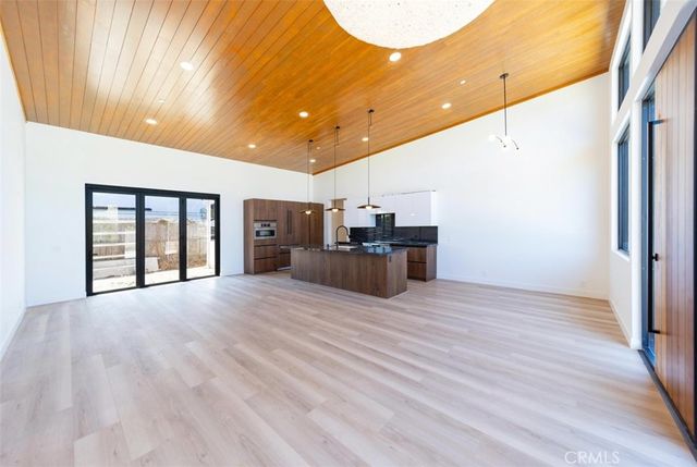 1211 Kelly, Oceanside, CA 92054