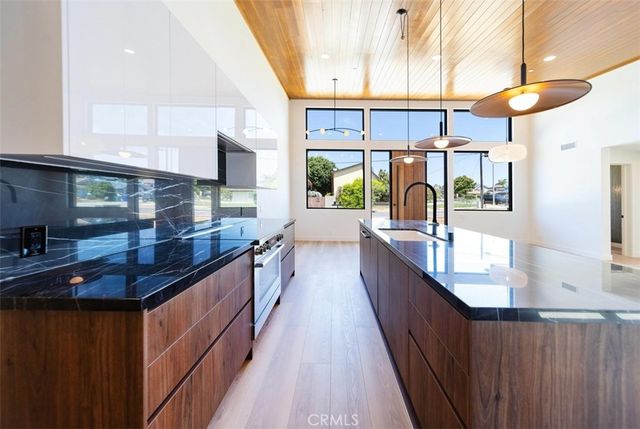1211 Kelly, Oceanside, CA 92054