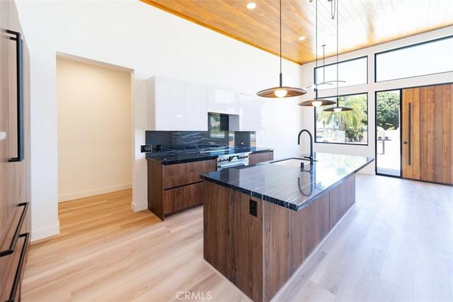 1211 Kelly, Oceanside, CA 92054