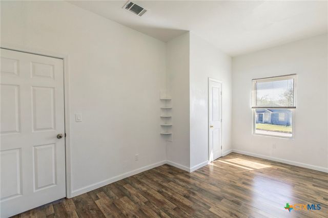 914 S 2nd Street, Temple, TX 76504