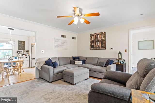 116 GREENBRIAR LN, Dillsburg, PA 17019