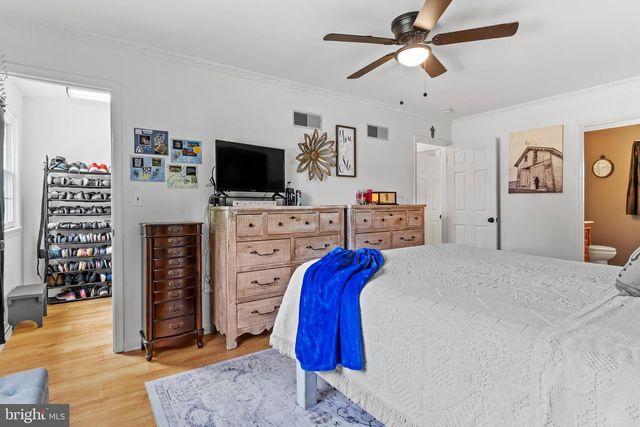 116 GREENBRIAR LN, Dillsburg, PA 17019