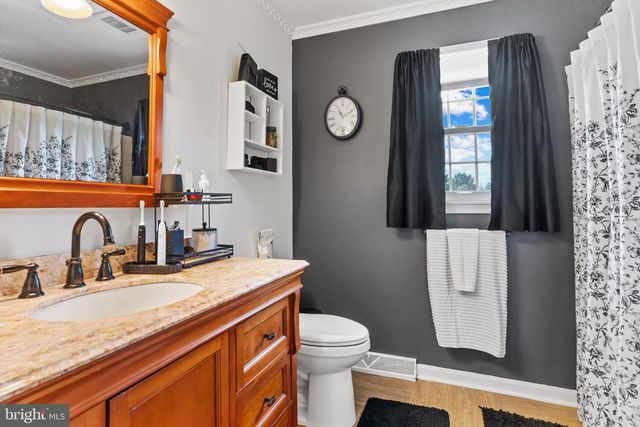 116 GREENBRIAR LN, Dillsburg, PA 17019