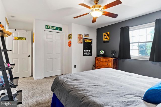 116 GREENBRIAR LN, Dillsburg, PA 17019