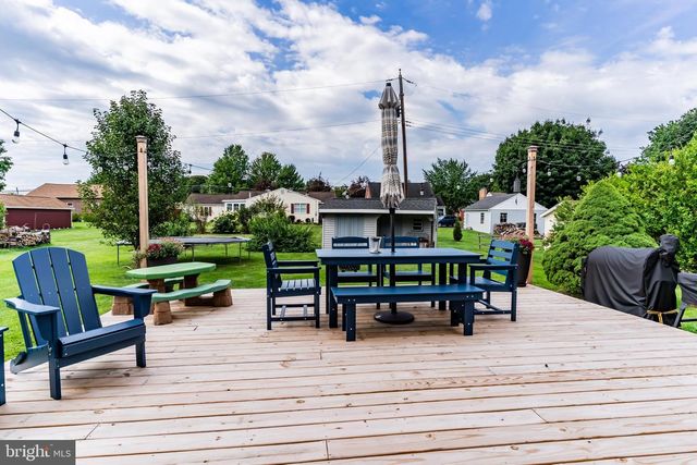 116 GREENBRIAR LN, Dillsburg, PA 17019