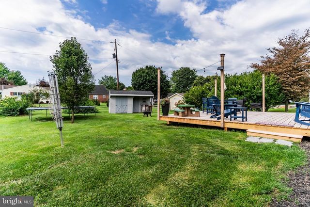 116 GREENBRIAR LN, Dillsburg, PA 17019