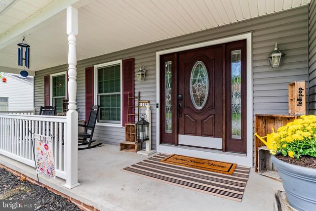 116 GREENBRIAR LN, Dillsburg, PA 17019