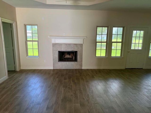 35 Cherry Hills, Trinity, TX 75862