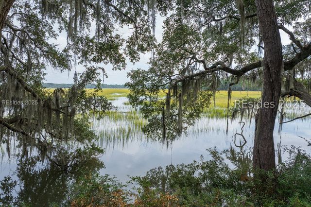 18 Chechessee Cir, Okatie, SC 29909