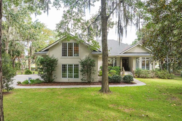 18 Chechessee Cir, Okatie, SC 29909