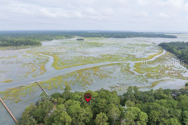 18 Chechessee Cir, Okatie, SC 29909