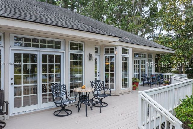 18 Chechessee Cir, Okatie, SC 29909