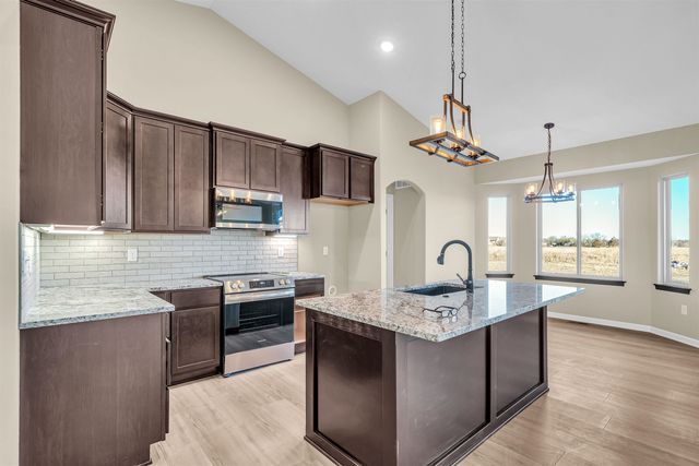 2588 Spring Meadows Ct, Derby, KS 67037