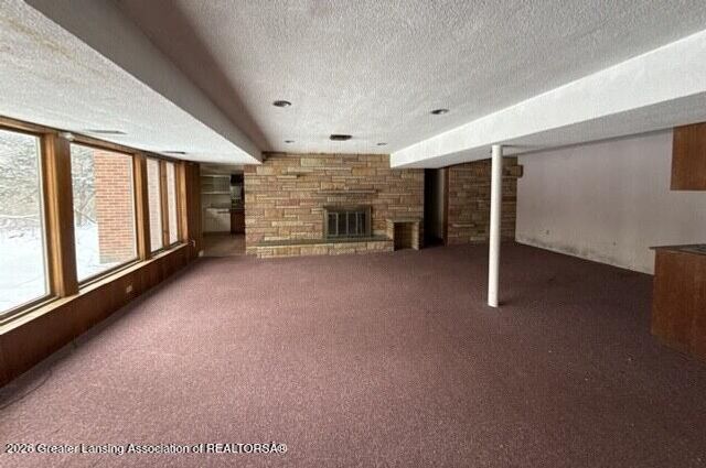 3215 S Cambridge Road, Lansing, MI 48911