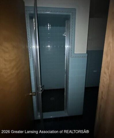 3215 S Cambridge Road, Lansing, MI 48911