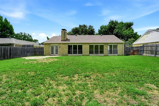 2001 Jasmine Lane, Plano, TX 75074