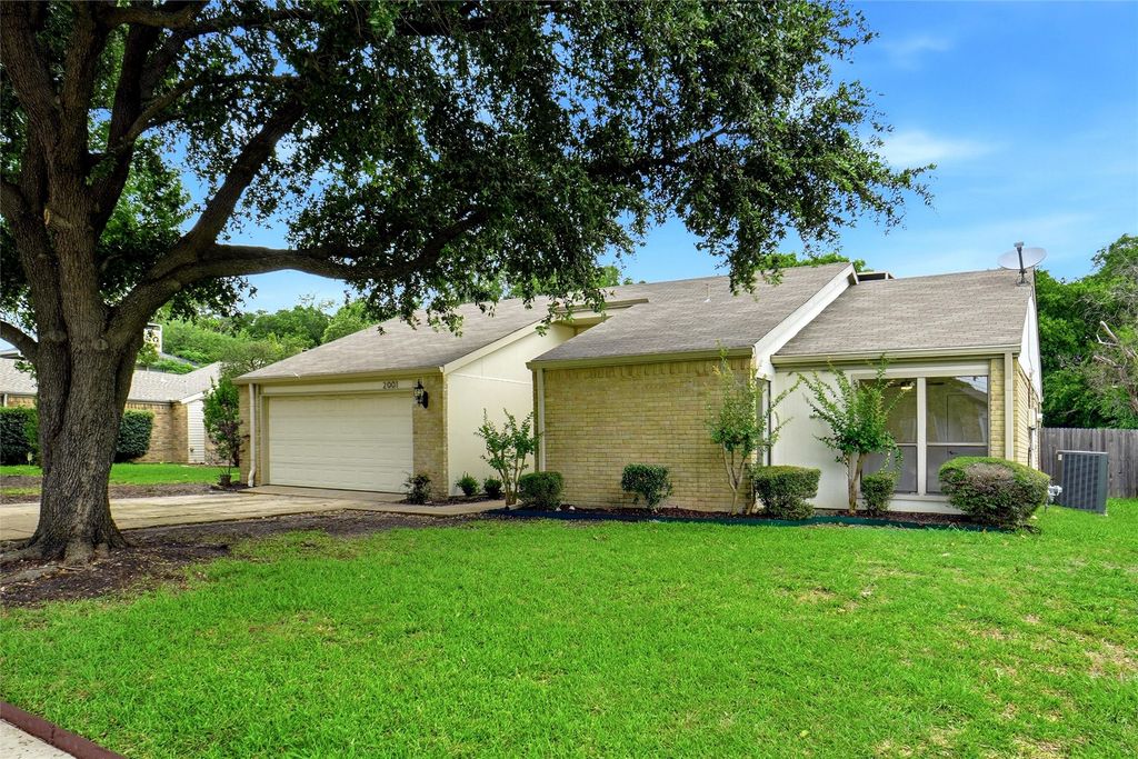 2001 Jasmine Lane, Plano, TX 75074