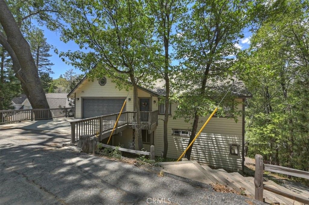 Image 29 of property listing at 1023 Pintail Circle, Lake Arrowhead, CA 92352