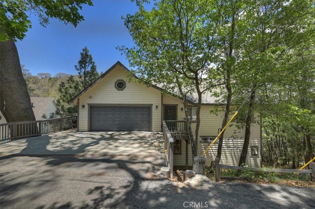 Image 40 of property listing at 1023 Pintail Circle, Lake Arrowhead, CA 92352